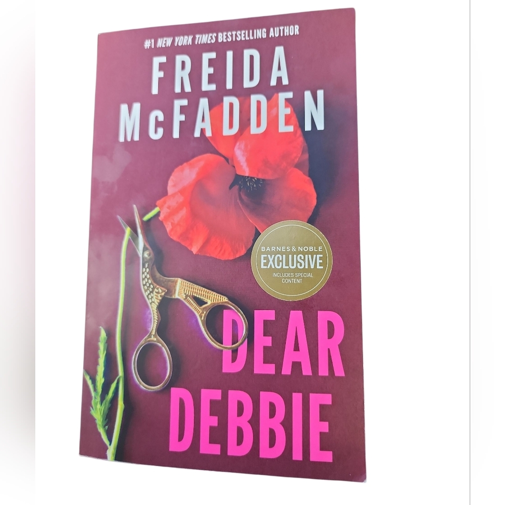 Dear Debbie Paperback‎ By Frieda Mcfadden Barnes And Noble Addition